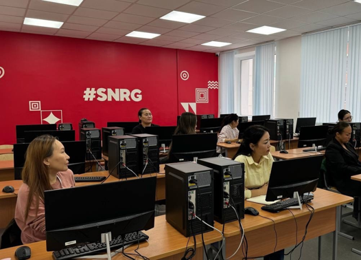 В сентябре запустили благотворительный проект «Мамочки в IT» совместно с фондом  «SinetSpark»  и сервисом «Под присмотром» Проект создан для поддержки многодетных мам, находящихся в отпуске по уходу за ребенком и стремящихся к всестороннему развитию.